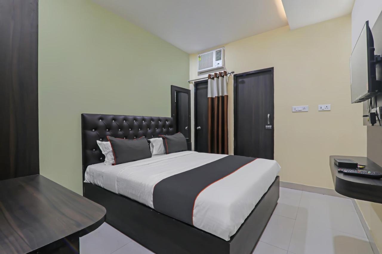 Hotel Collection O Mvd Gomti Nagar 3*