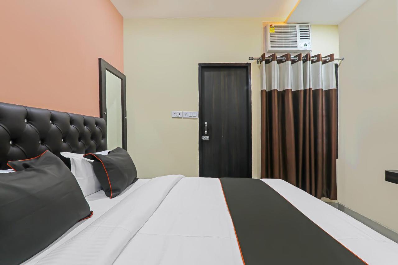 Hotel Collection O Mvd Gomti Nagar
